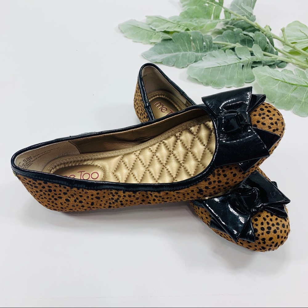 Me Too | Kaci Animal Print Cow Hair Bow Flat - Picture 4 of 7